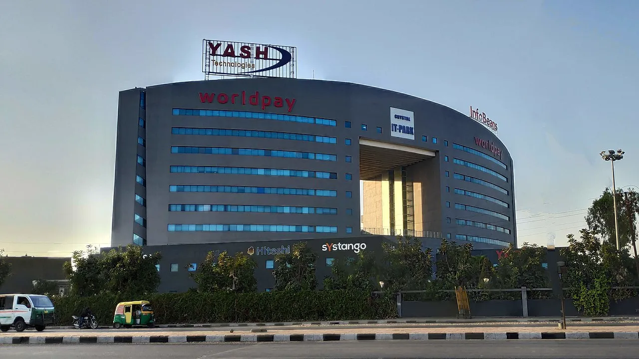 Yash Technologies Job Vacancy