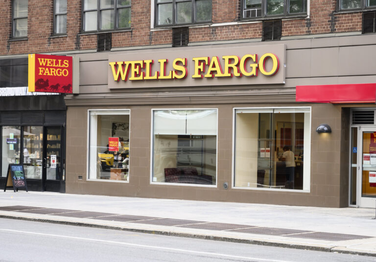Wells Fargo Is Hiring